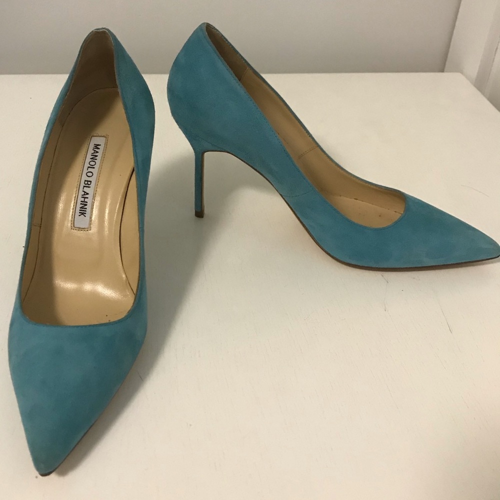 Turquoise Manolo Blahnik Short Heel